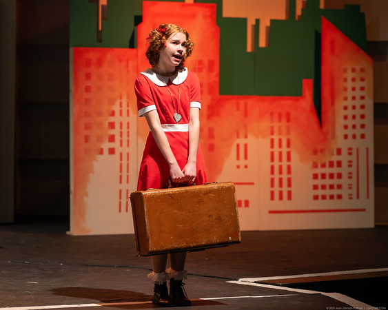 ANNIE JR